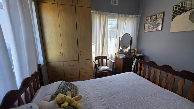 4 Bedroom Property for Sale in Klein Brak Western Cape